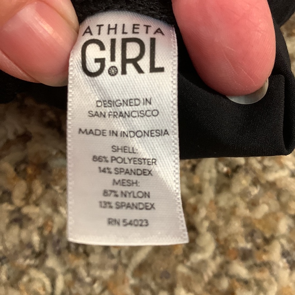 Athleta Girl All Play 3 inch shorts in black size Medium (8-10) - Picture 4 of 5
